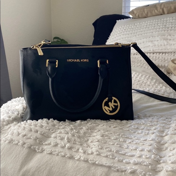 Black Michael Kors shoulder bag - Picture 1 of 4
